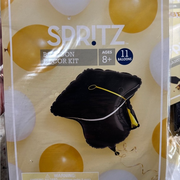 Graduation Party Decorations - Picture 2 of 4